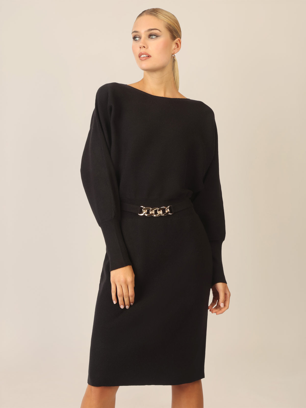 APART Strickkleid mit Gliederkette Detail Gürtel | schwarz