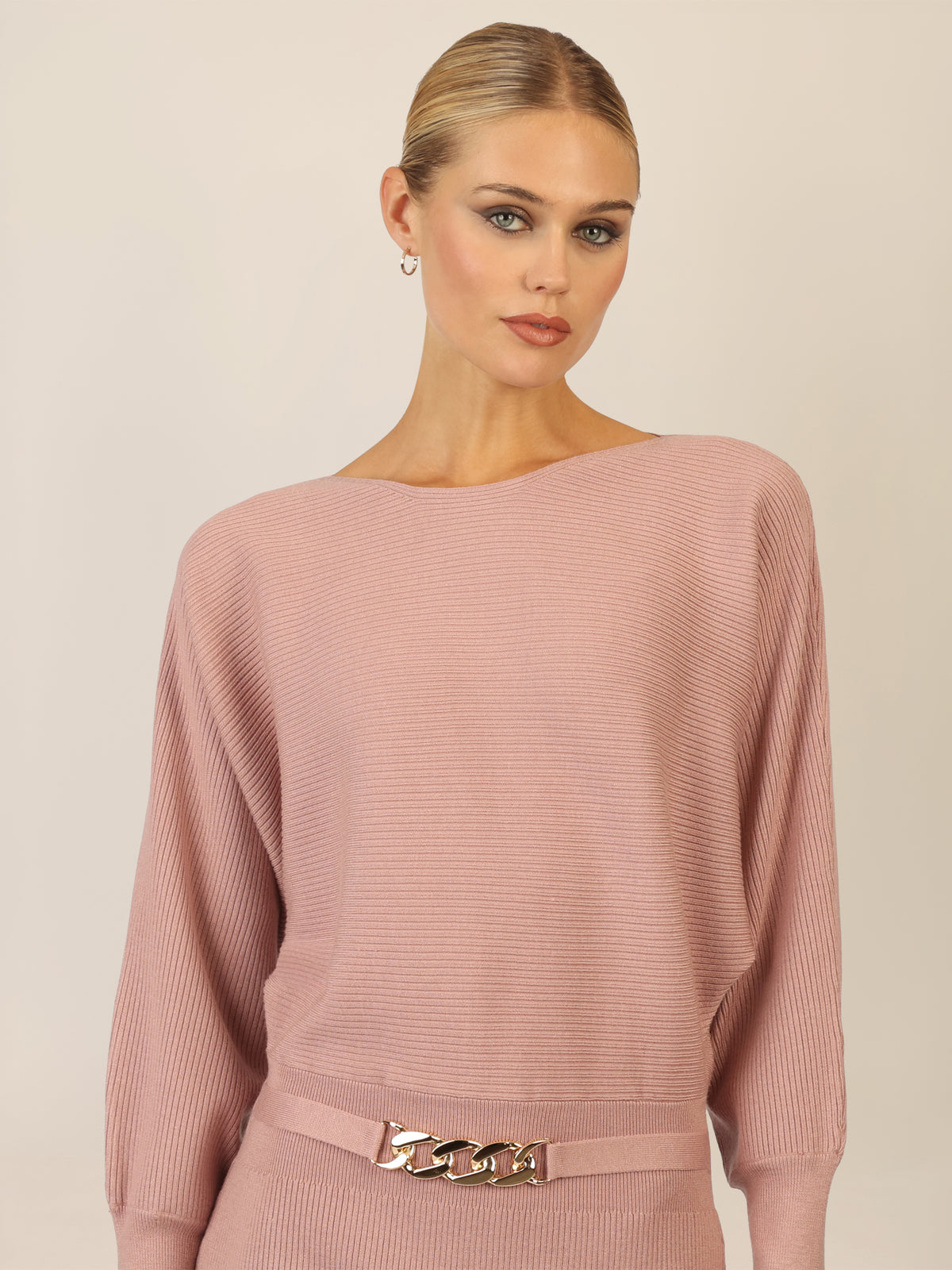 APART Strickkleid mit Gliederkette Detail Gürtel | mauve