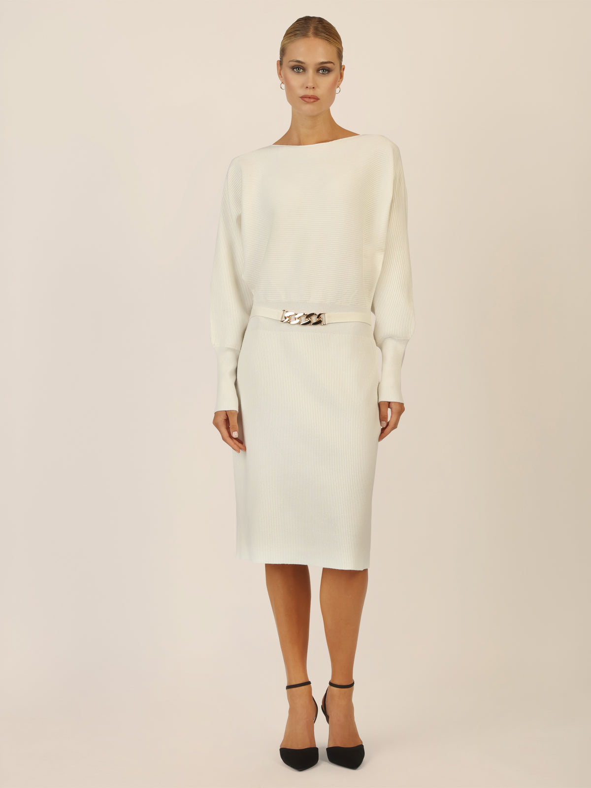 APART Strickkleid mit Gliederkette Detail Gürtel | creme