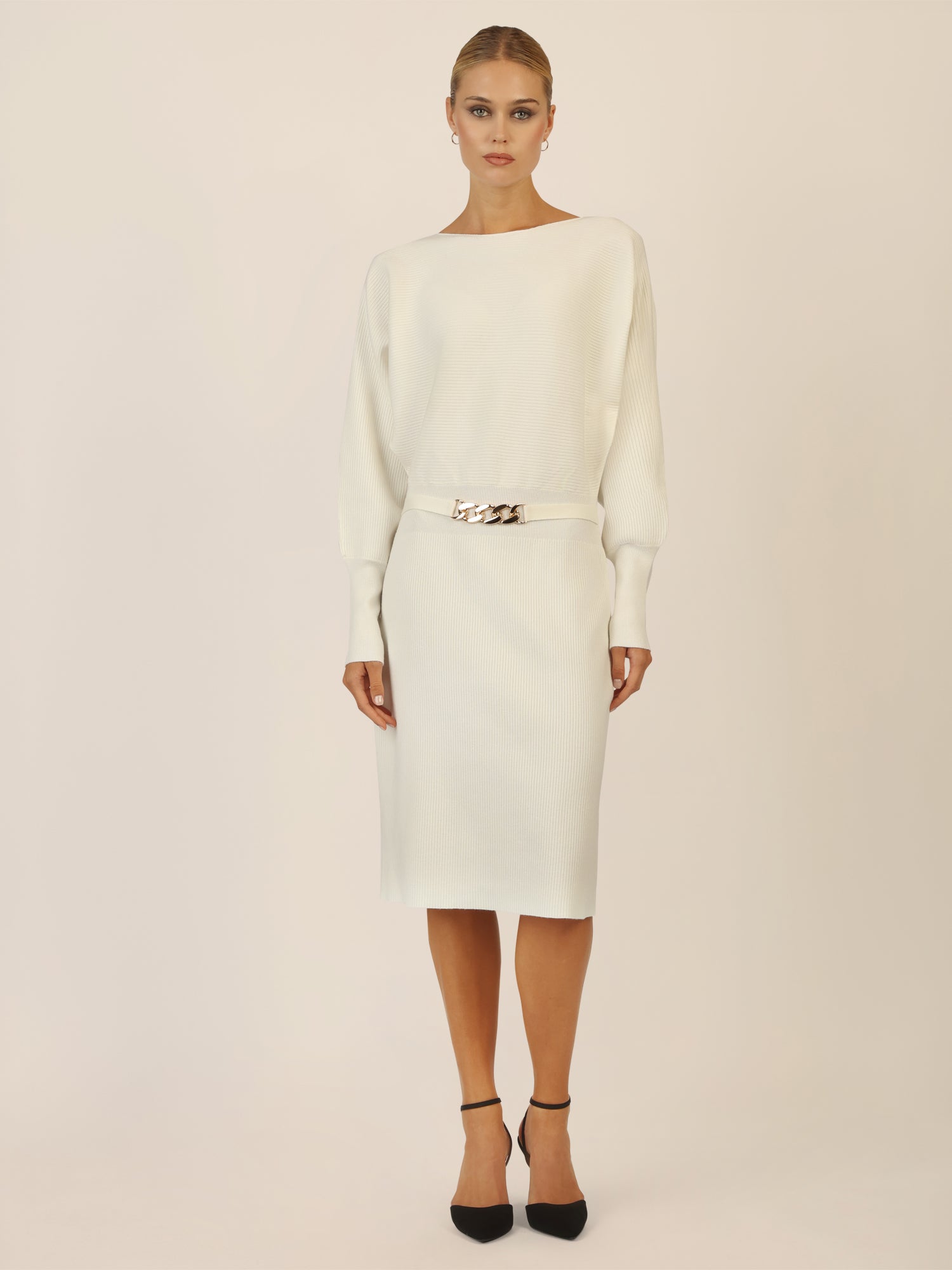 APART Strickkleid mit Gliederkette Detail Gürtel | creme