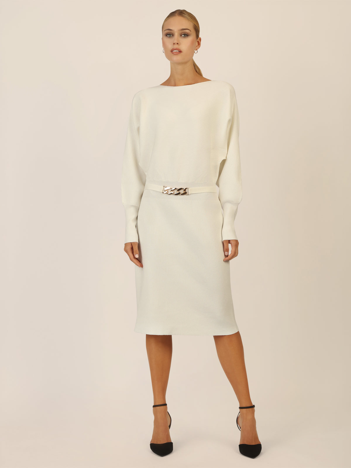 APART Strickkleid mit Gliederkette Detail Gürtel | creme