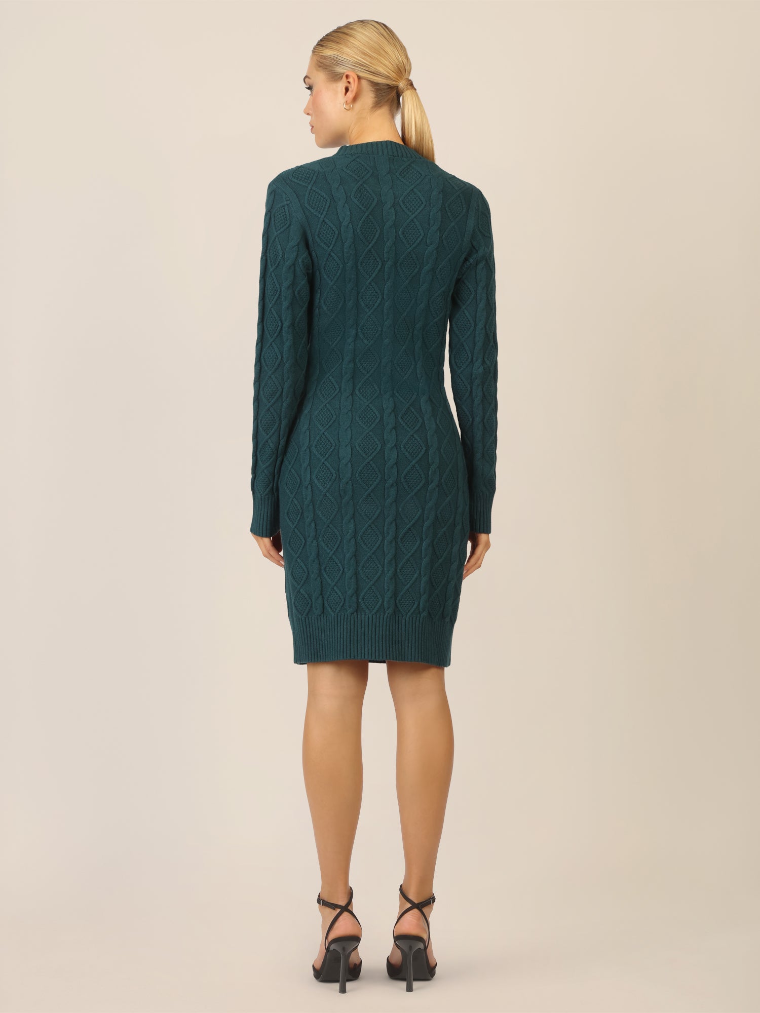 APART Strickkleid mit Strukturmuster und Rundhalsausschnitt | dunkelgrün