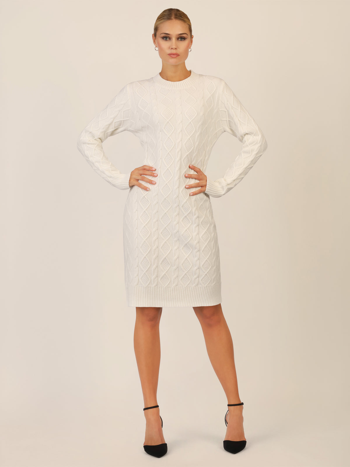 APART Strickkleid mit Strukturmuster und Rundhalsausschnitt | creme