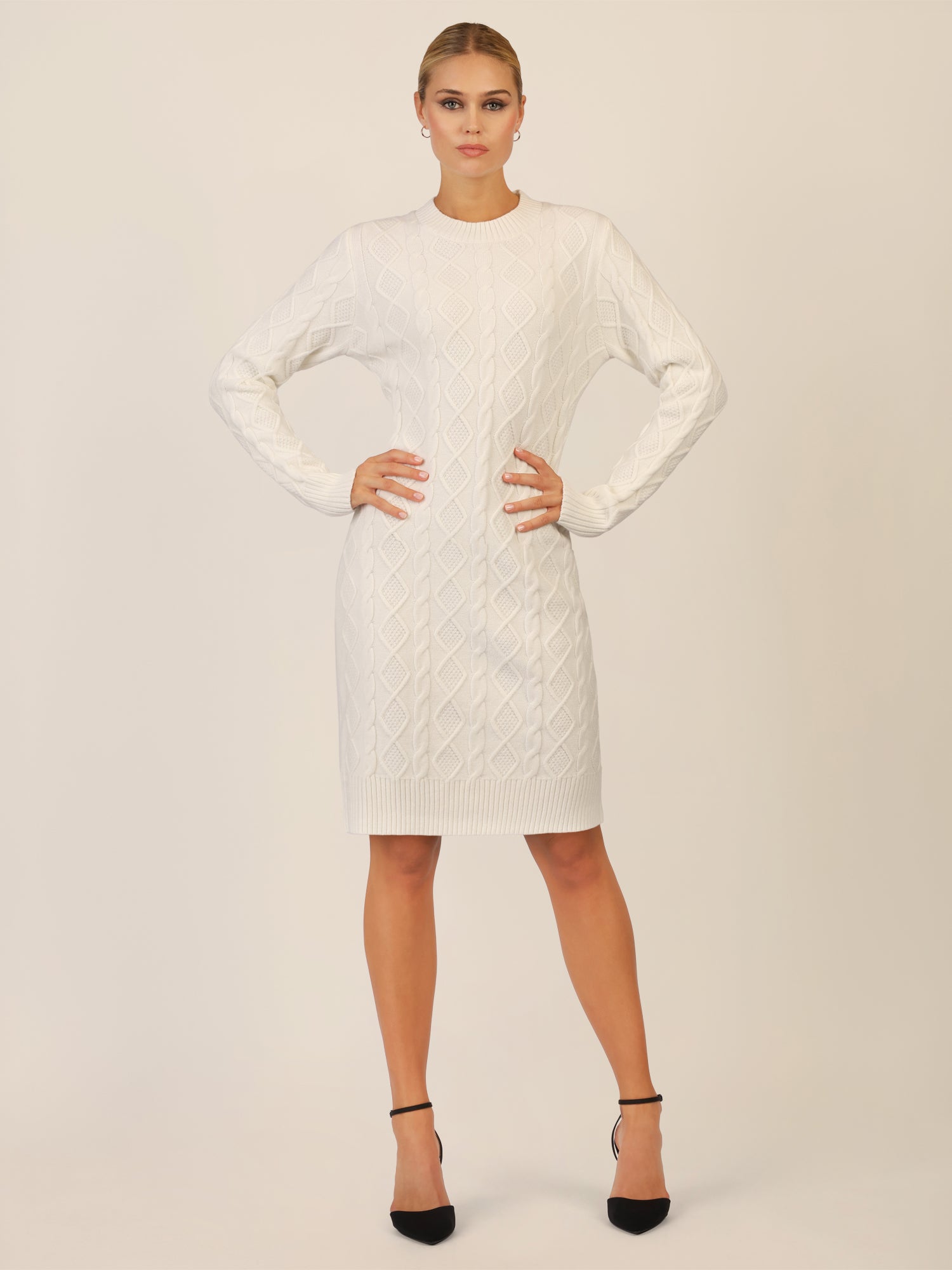 APART Strickkleid mit Strukturmuster und Rundhalsausschnitt | creme