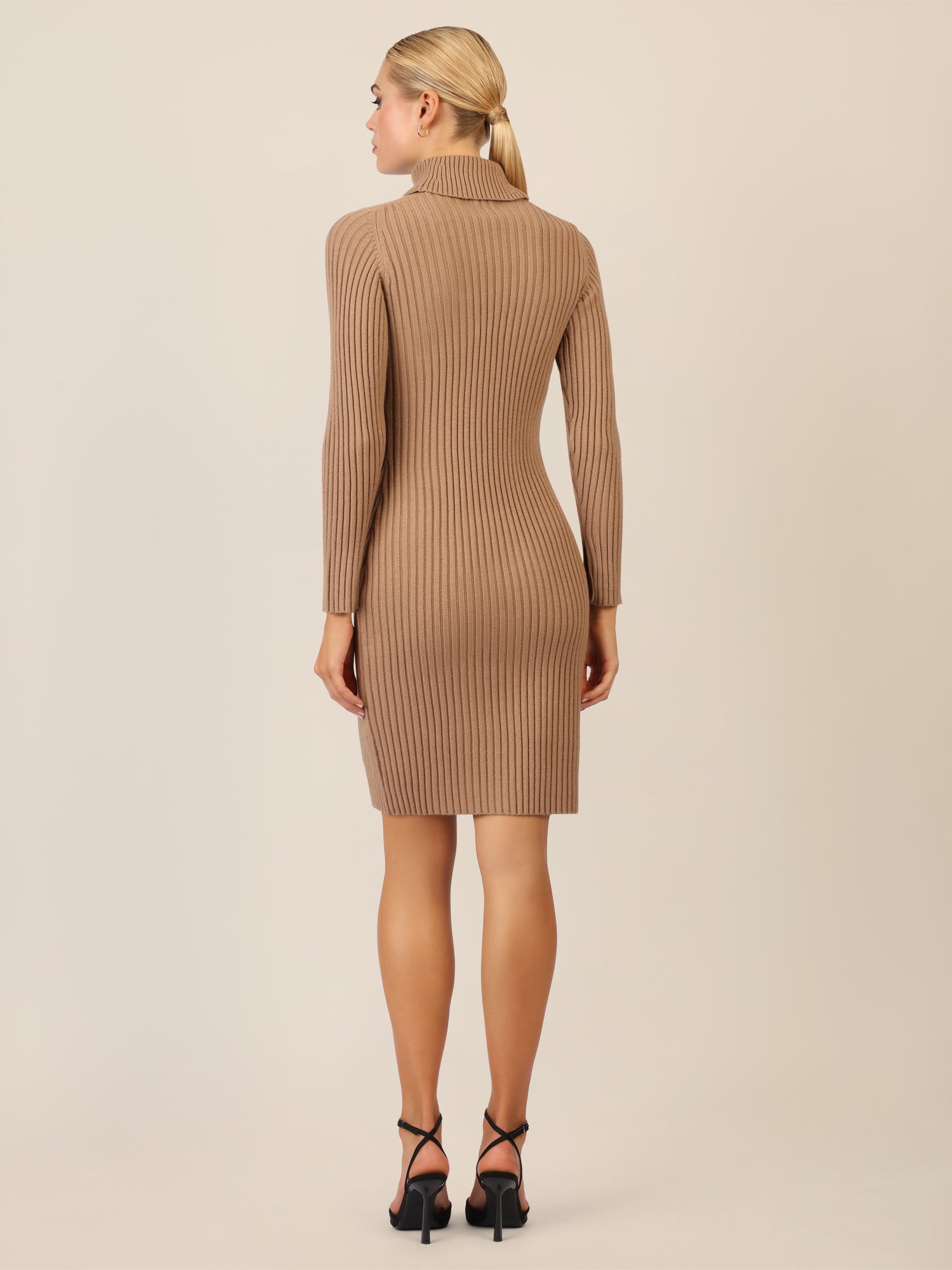 APART Rippenstrickkleid mit Rollkragen | camel