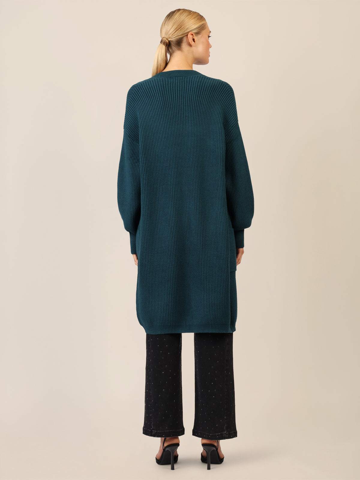 APART Lange Strickjacke mit aufgesetzten Taschen | dunkelgrün