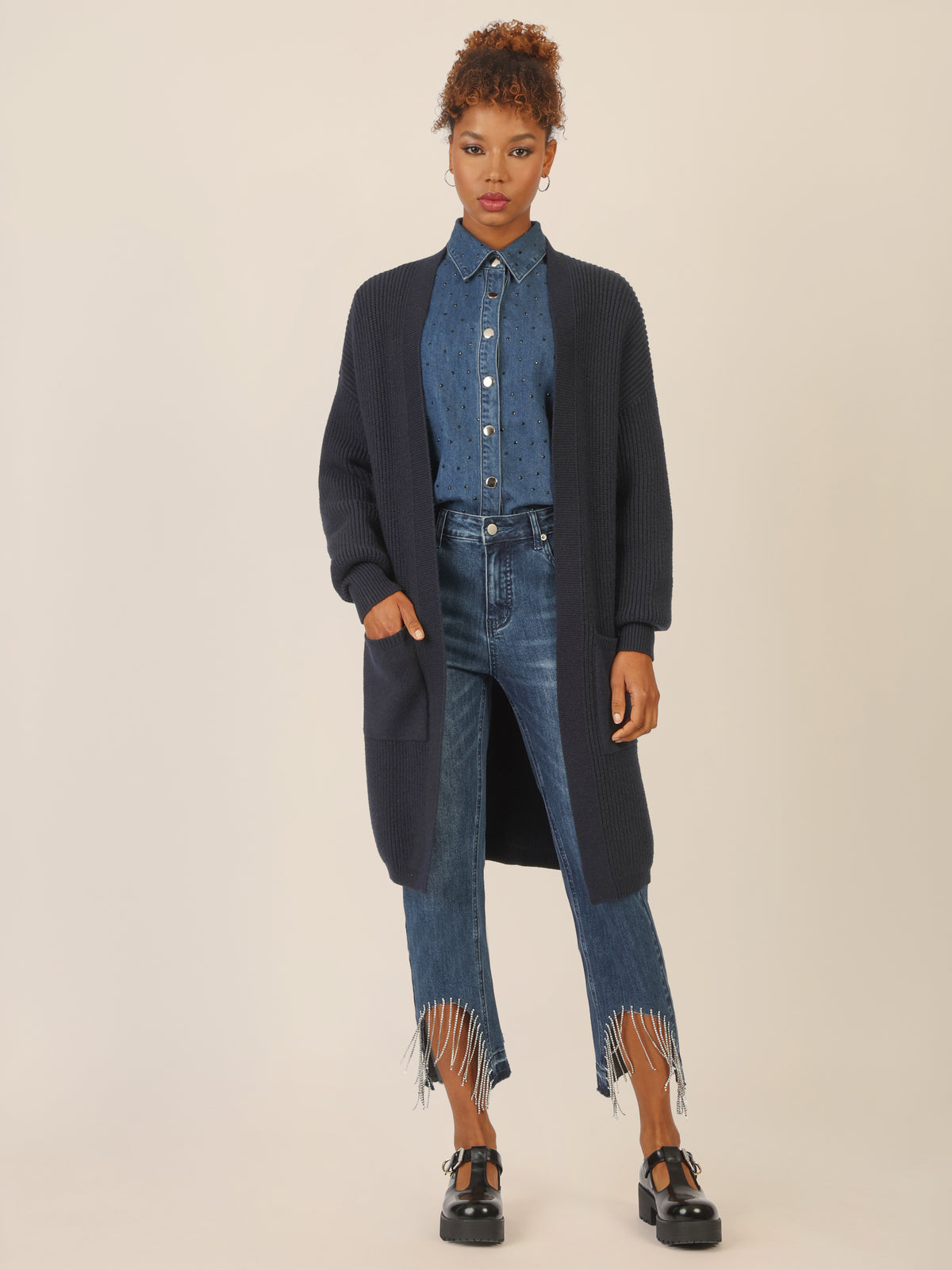 APART Lange Strickjacke mit aufgesetzten Taschen | nachtblau