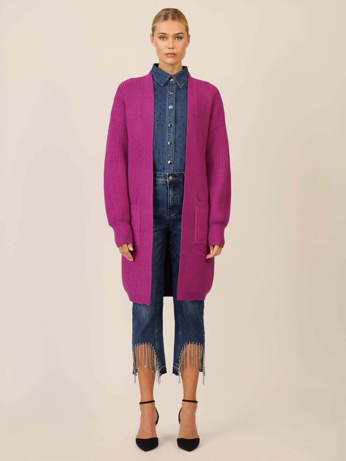 APART Lange Strickjacke mit aufgesetzten Taschen | lila
