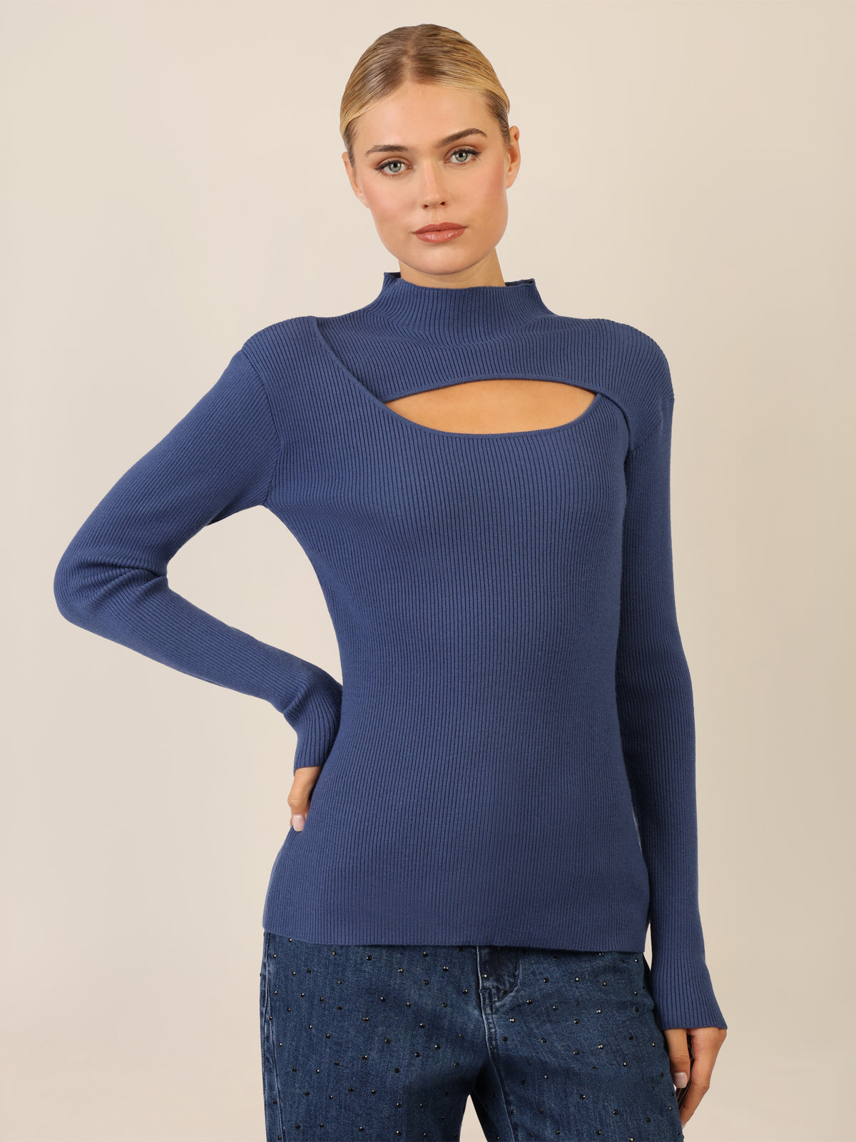 APART Pullover mit Cut-out-Detail | mittelblau
