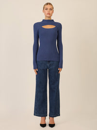 APART Pullover mit Cut-out-Detail | mittelblau