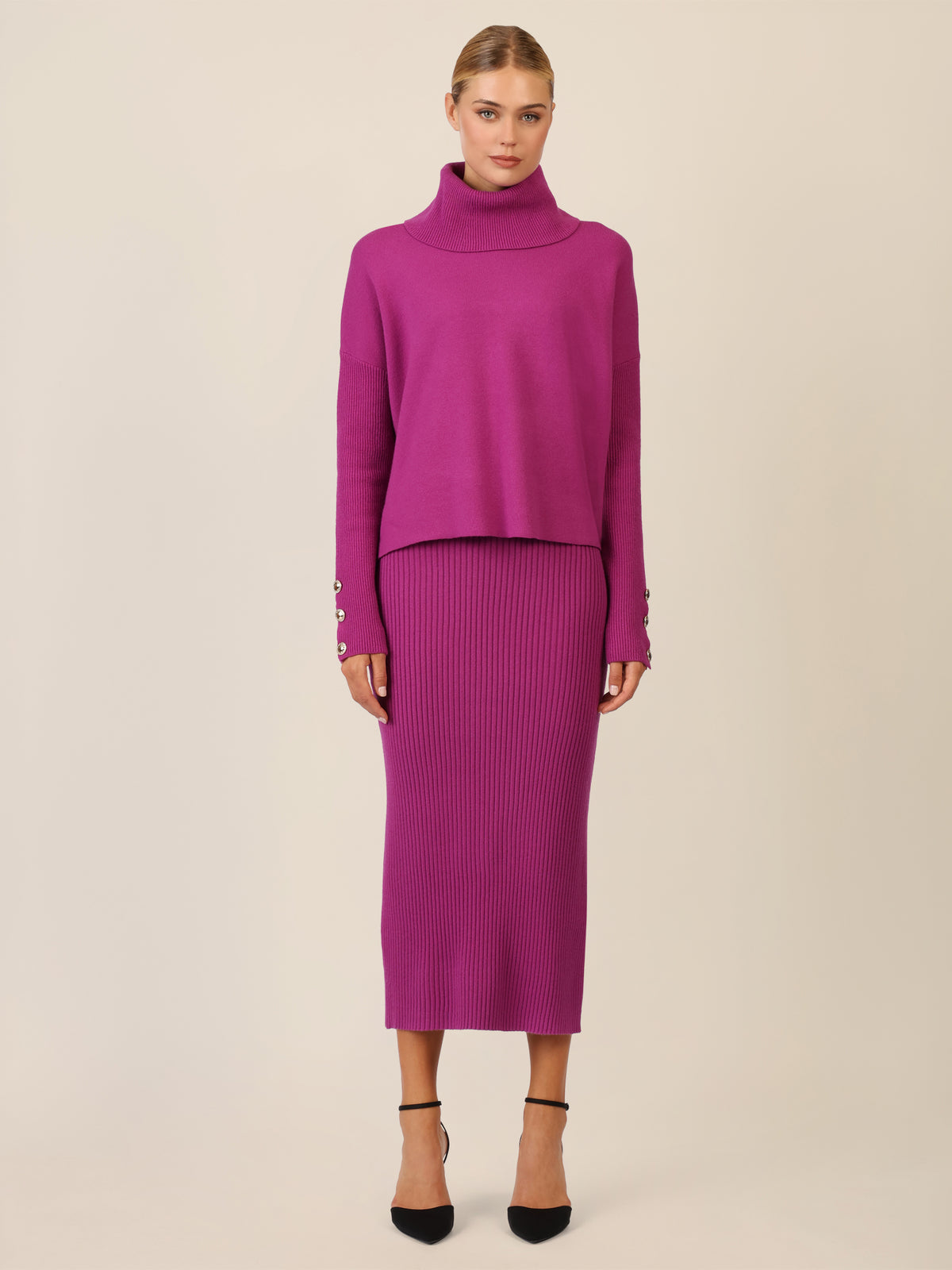 APART Oversized Pullover mit Rollkragen und Schmuckknöpfen | lila