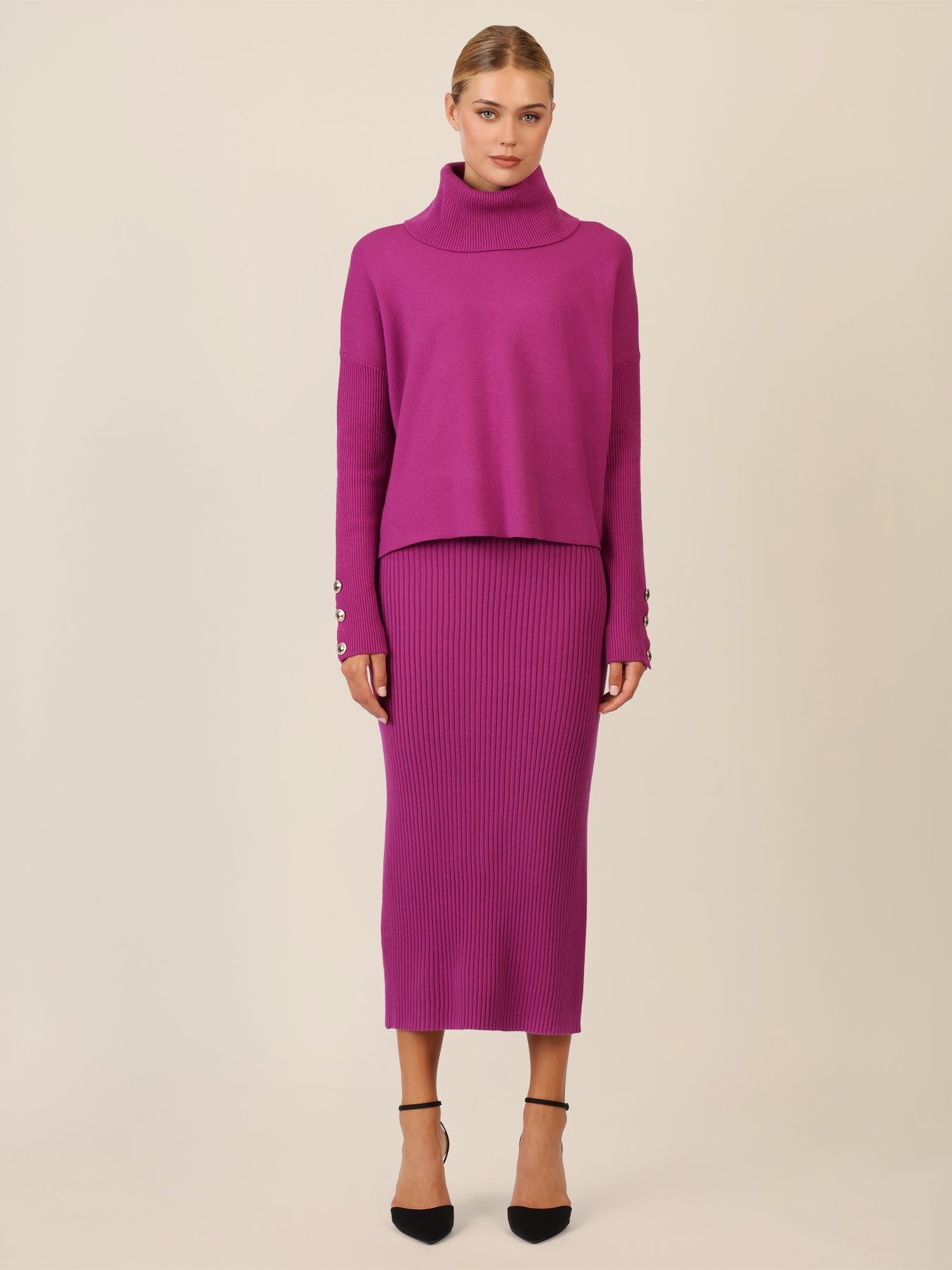 APART Oversized Pullover mit Rollkragen und Schmuckknöpfen | lila