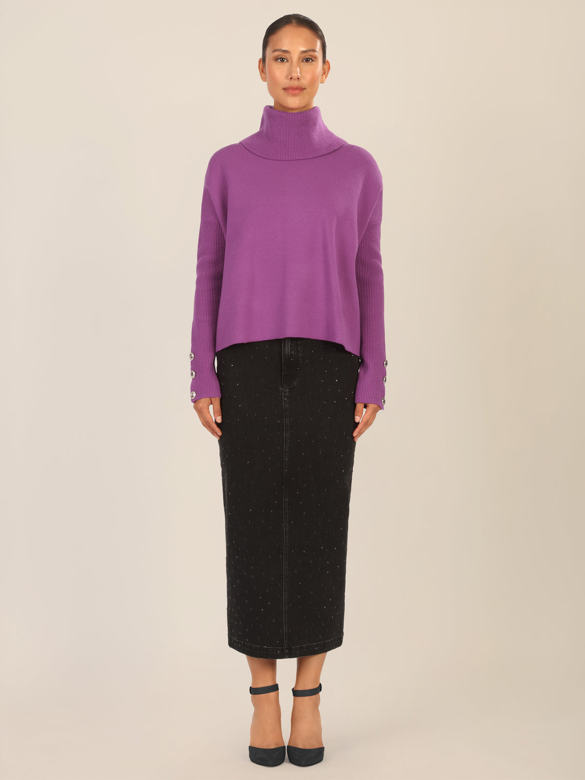 APART Oversized Pullover mit Rollkragen und Schmuckknöpfen | lila