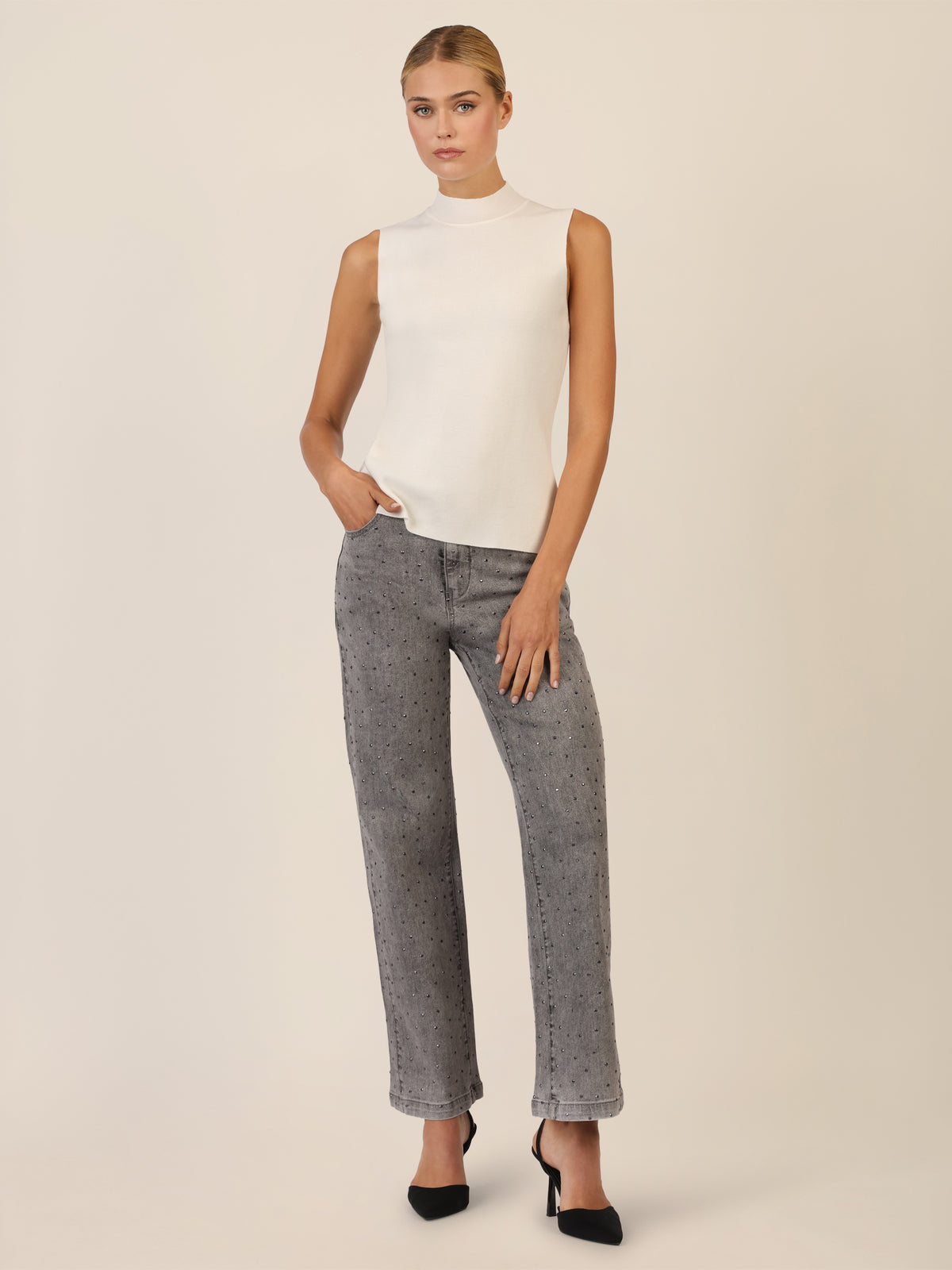 APART Stricktop mit Stehkragen und Ärmellos-Design | creme