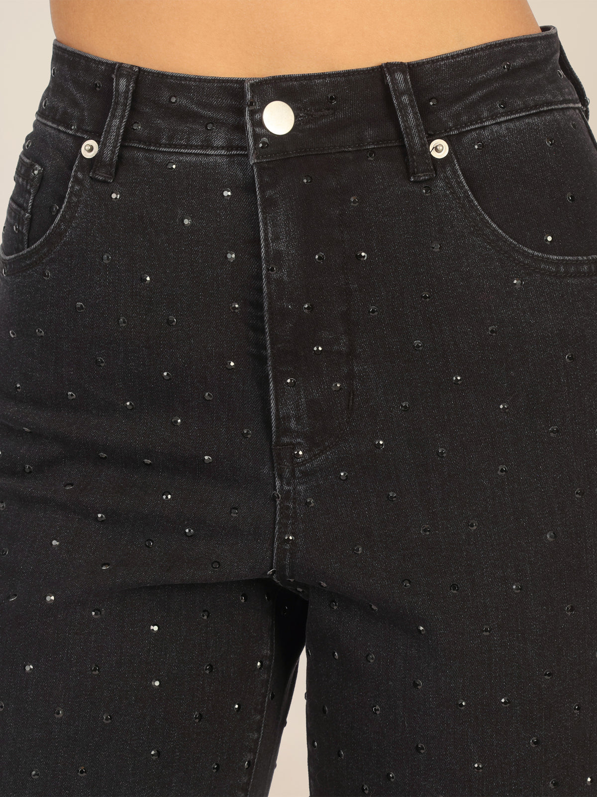 APART Weite Jeans mit Kristallsteinen in Stone- washed Optic | schwarz