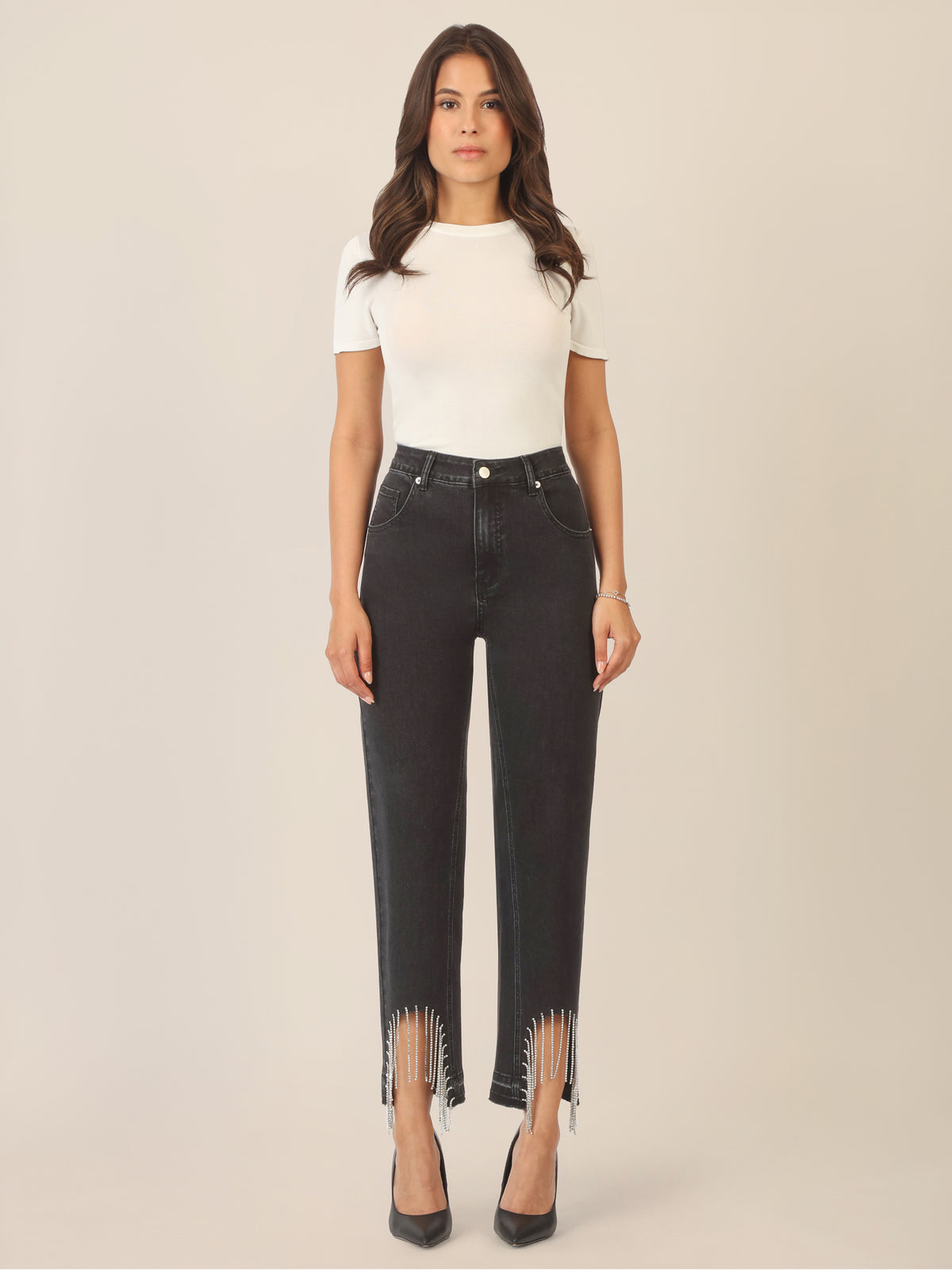 APART Mom Jeans mit Kristallsteinen mit Kristallstein Fransen am Saum | schwarz