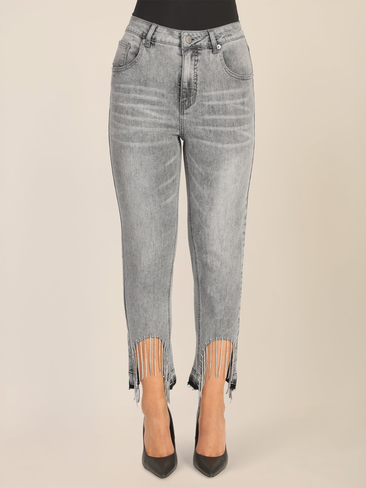 APART Mom Jeans mit Kristallsteinen mit Kristallstein Fransen am Saum | grau
