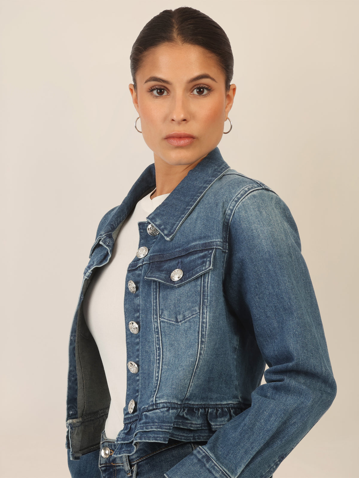 APART Jeansjacke mit Rüschen | mittelblau