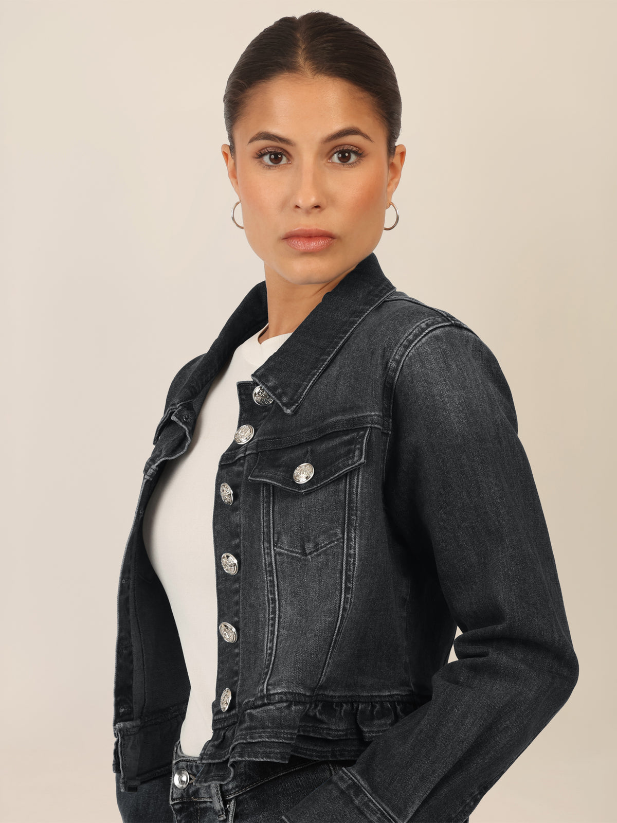 APART Jeansjacke mit Rüschen | schwarz