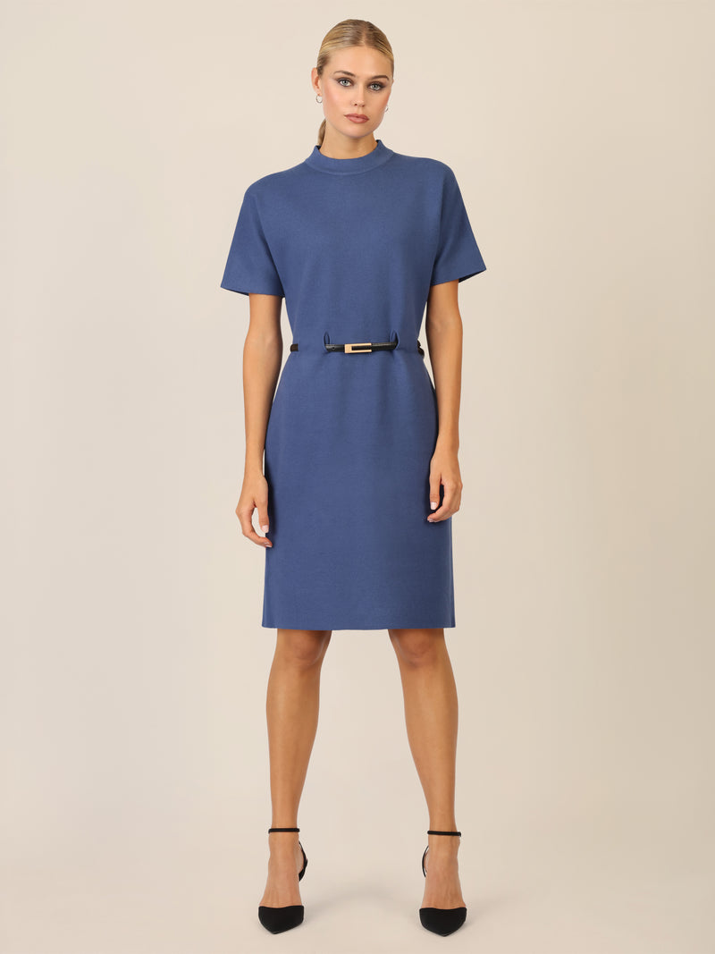 APART Strickkleid mit Gürtel und Stehkragen | mittelblau