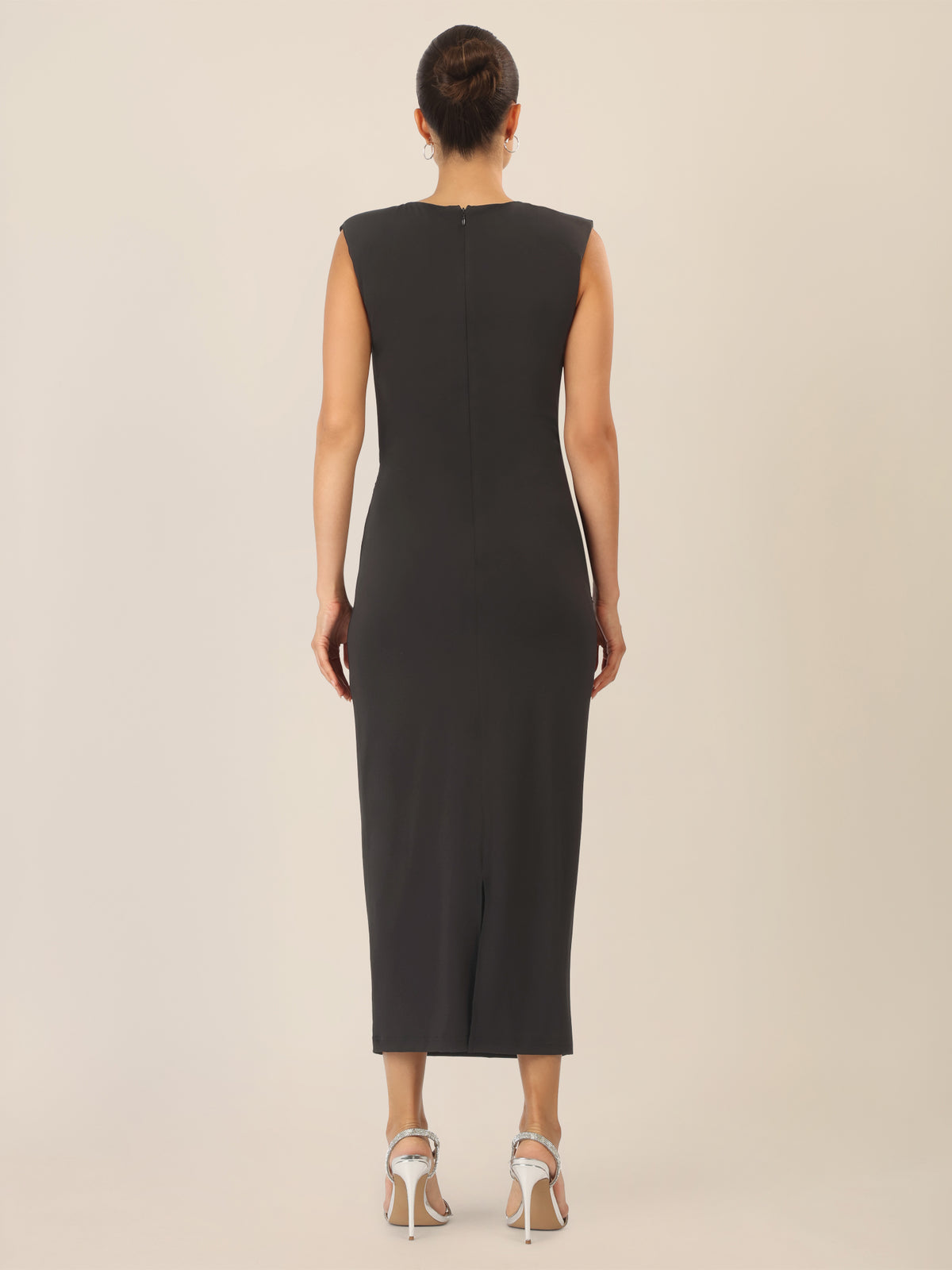 APART Midi Jerseykleid mit Drapierung und Raffdetail | schwarz