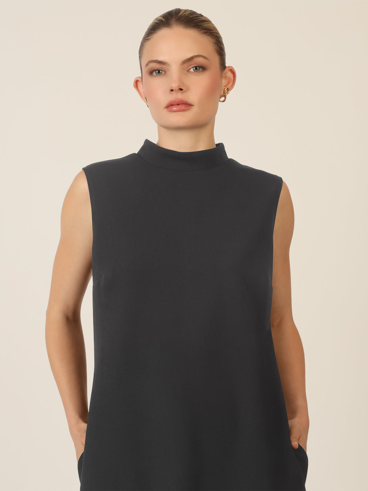 APART Minikleid aus einer leicht körnigen Jersey Ware | schwarz