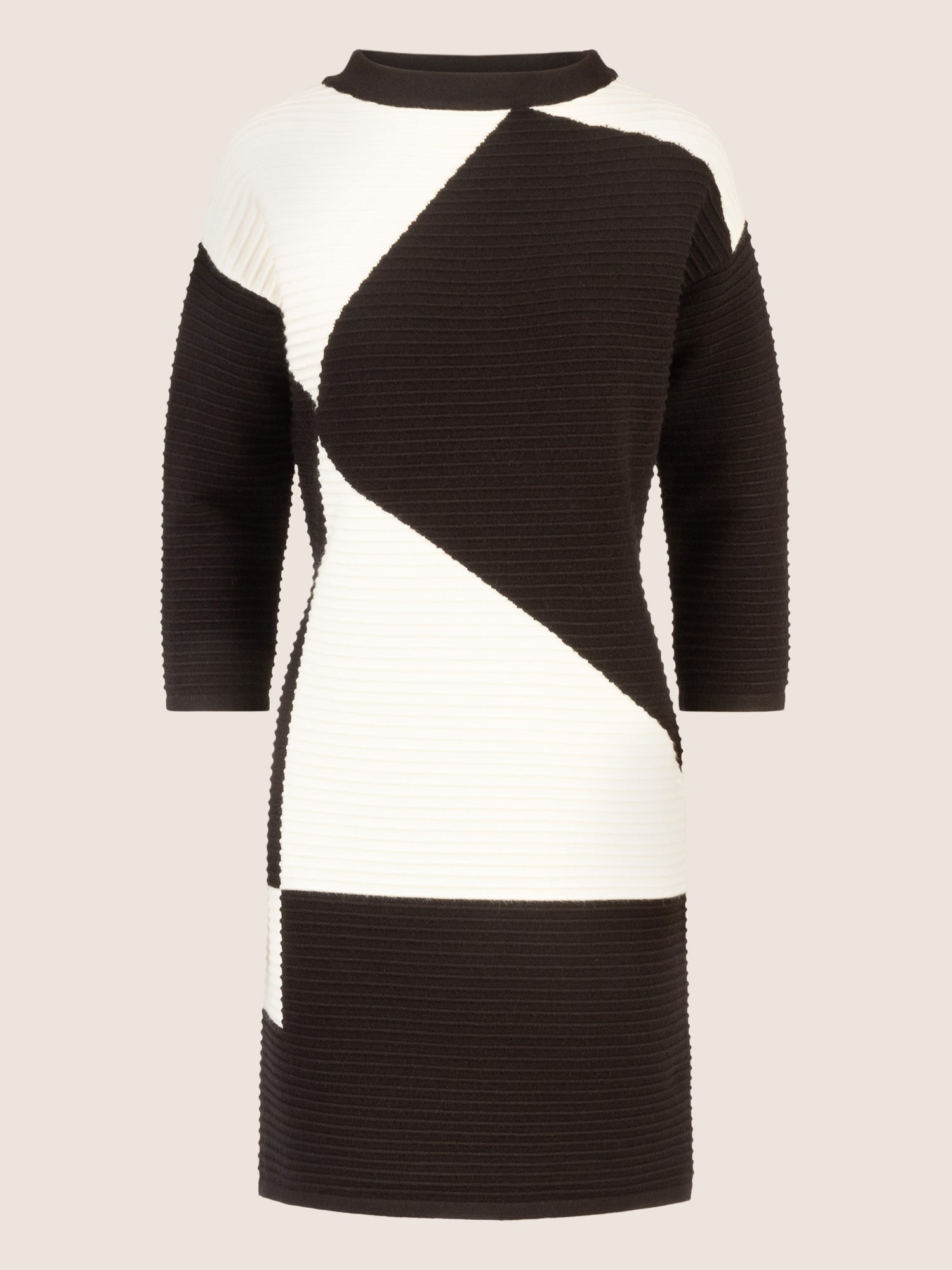 APART Colorblocking Strickkleid mit grafischem Strukturmuster | schwarz-creme