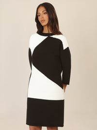 APART Colorblocking Strickkleid mit grafischem Strukturmuster | schwarz-creme