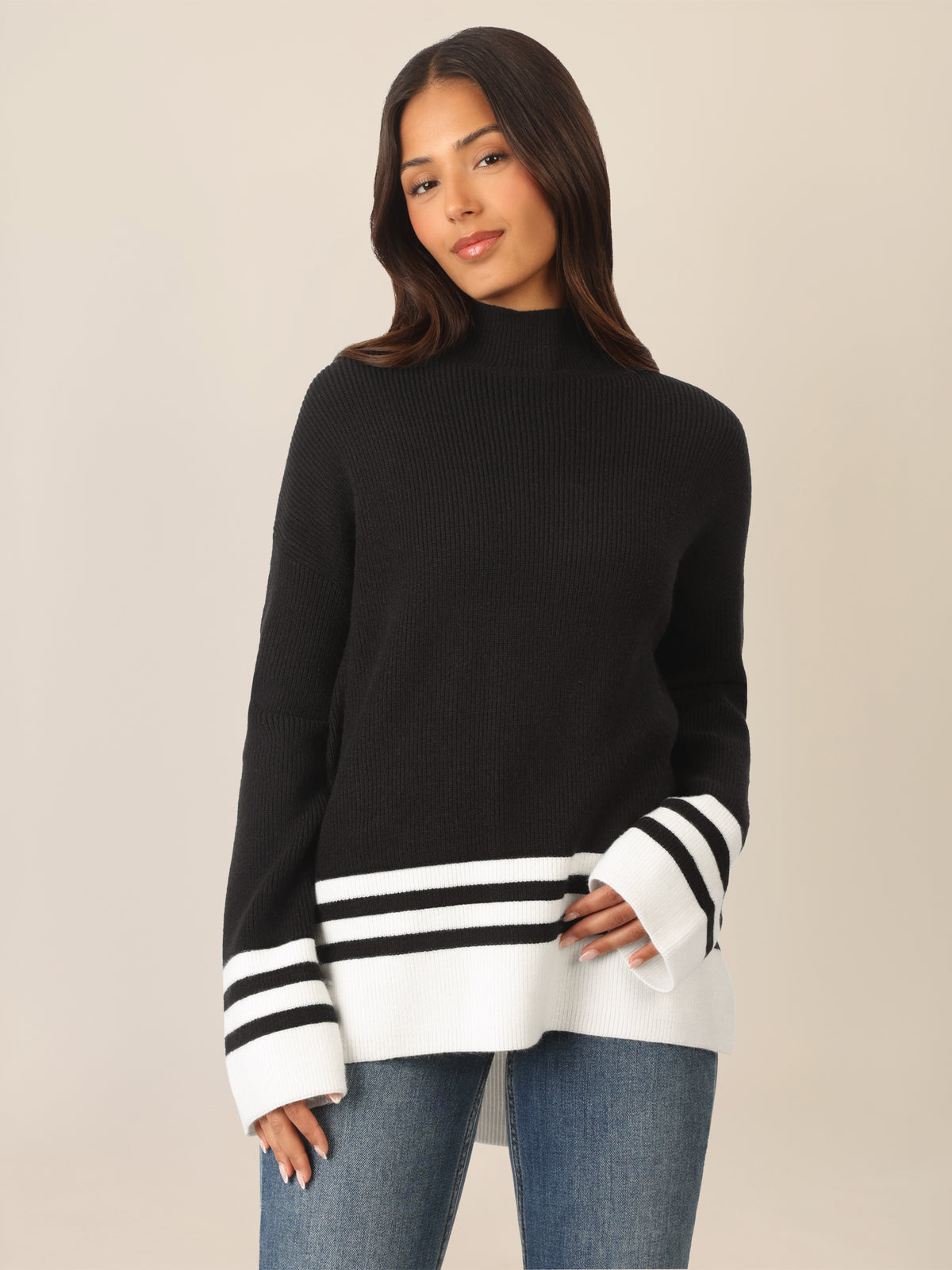 APART Oversized Pullover mit Kontraststreifen | schwarz-creme