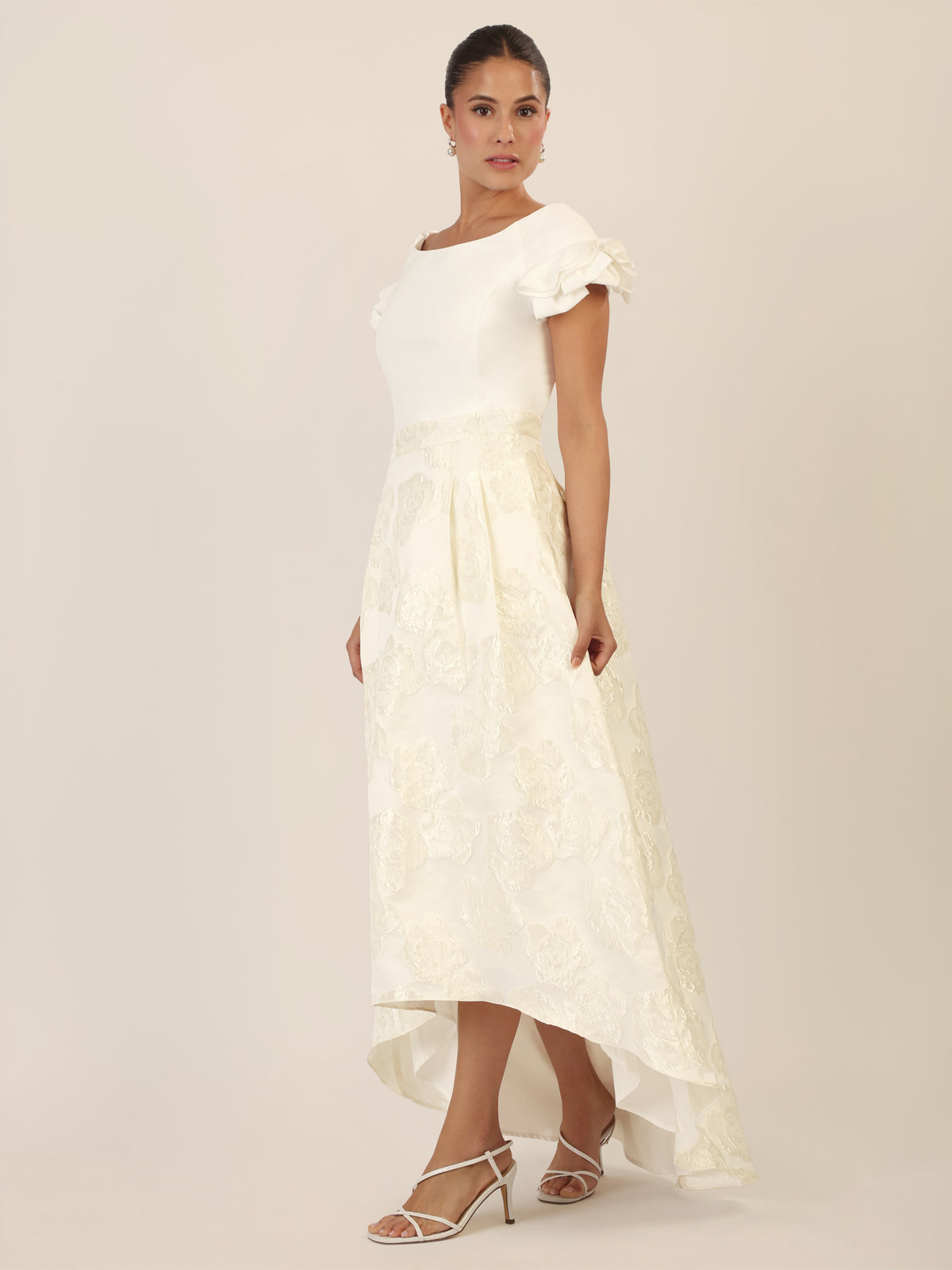 APART Abendkleid mit floraler Jacquard-Struktur | creme