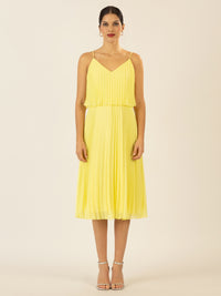 APART kurzes Plisseekleid in 2in1 Optik | vanilla