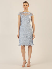 APART Cocktailkleid, aufwendig bestricktes Meshkleid | hellblau
