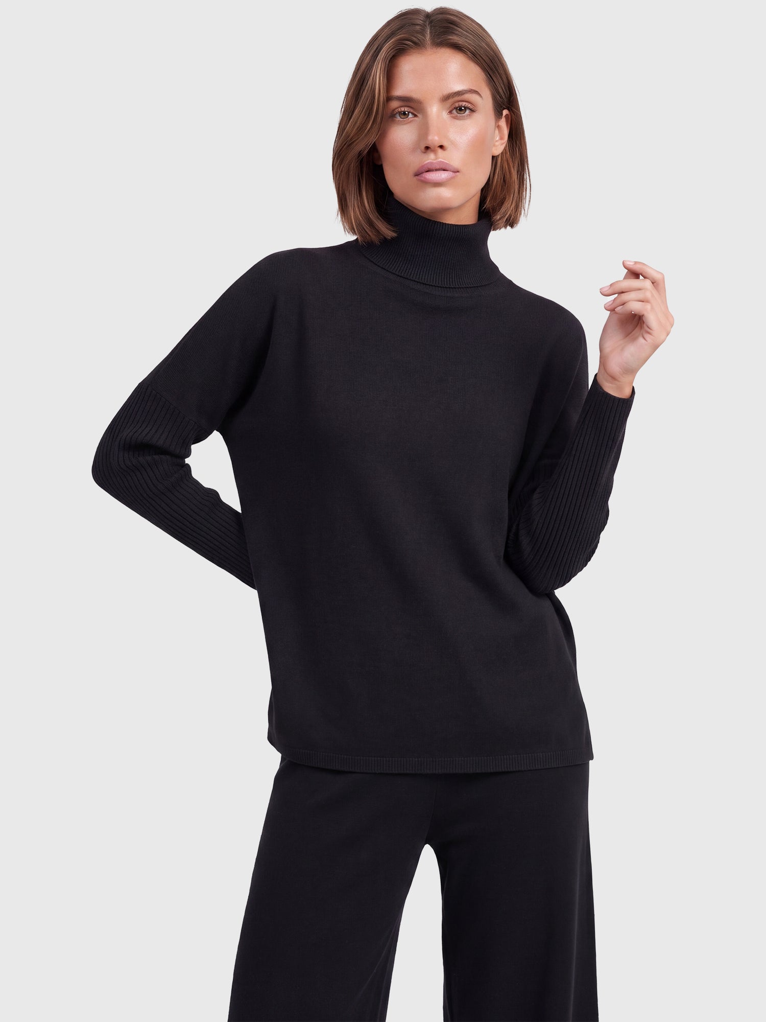 Oversized Pullover aus reiner Merinowolle | schwarz