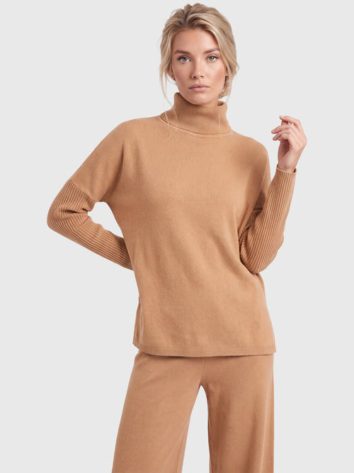 Oversized Pullover aus reiner Merinowolle | camel image 1
