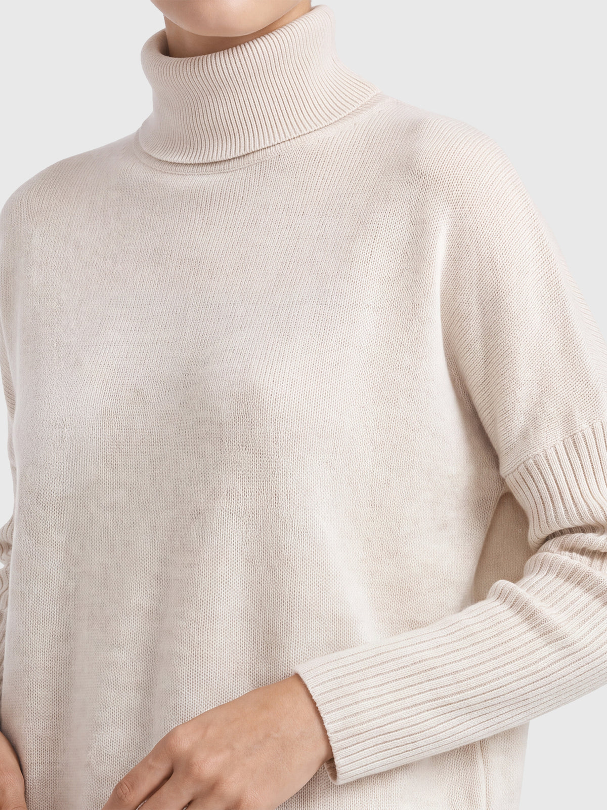 Oversized Pullover aus reiner Merinowolle | champagner
