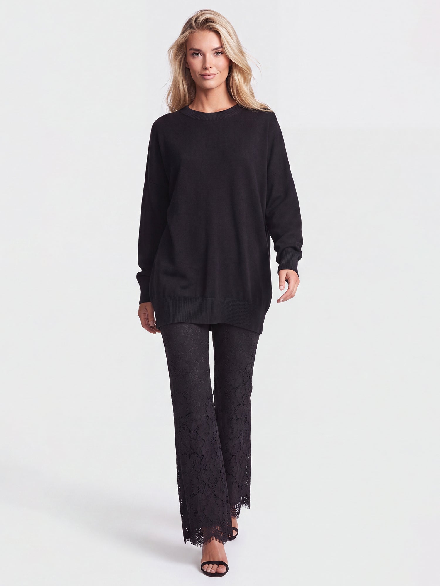 Oversized Pullover aus reiner Merinowolle | schwarz