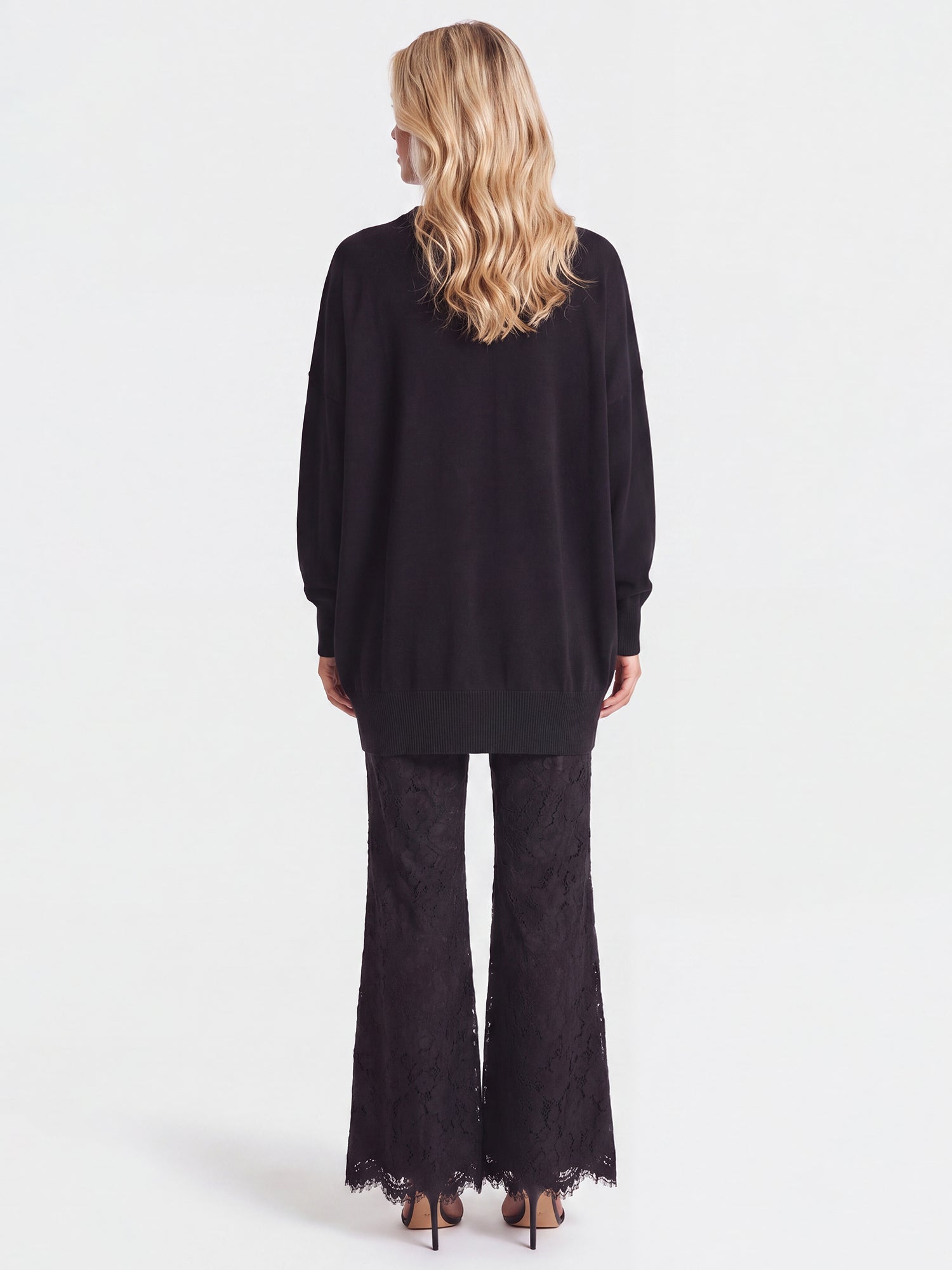 Oversized Pullover aus reiner Merinowolle | schwarz