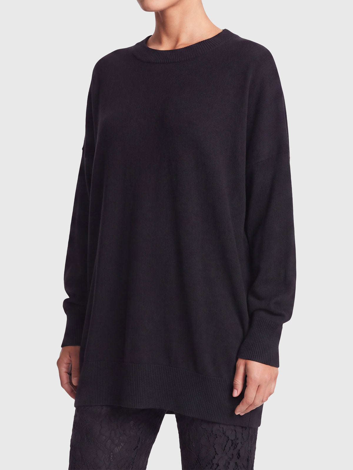 Oversized Pullover aus reiner Merinowolle | schwarz