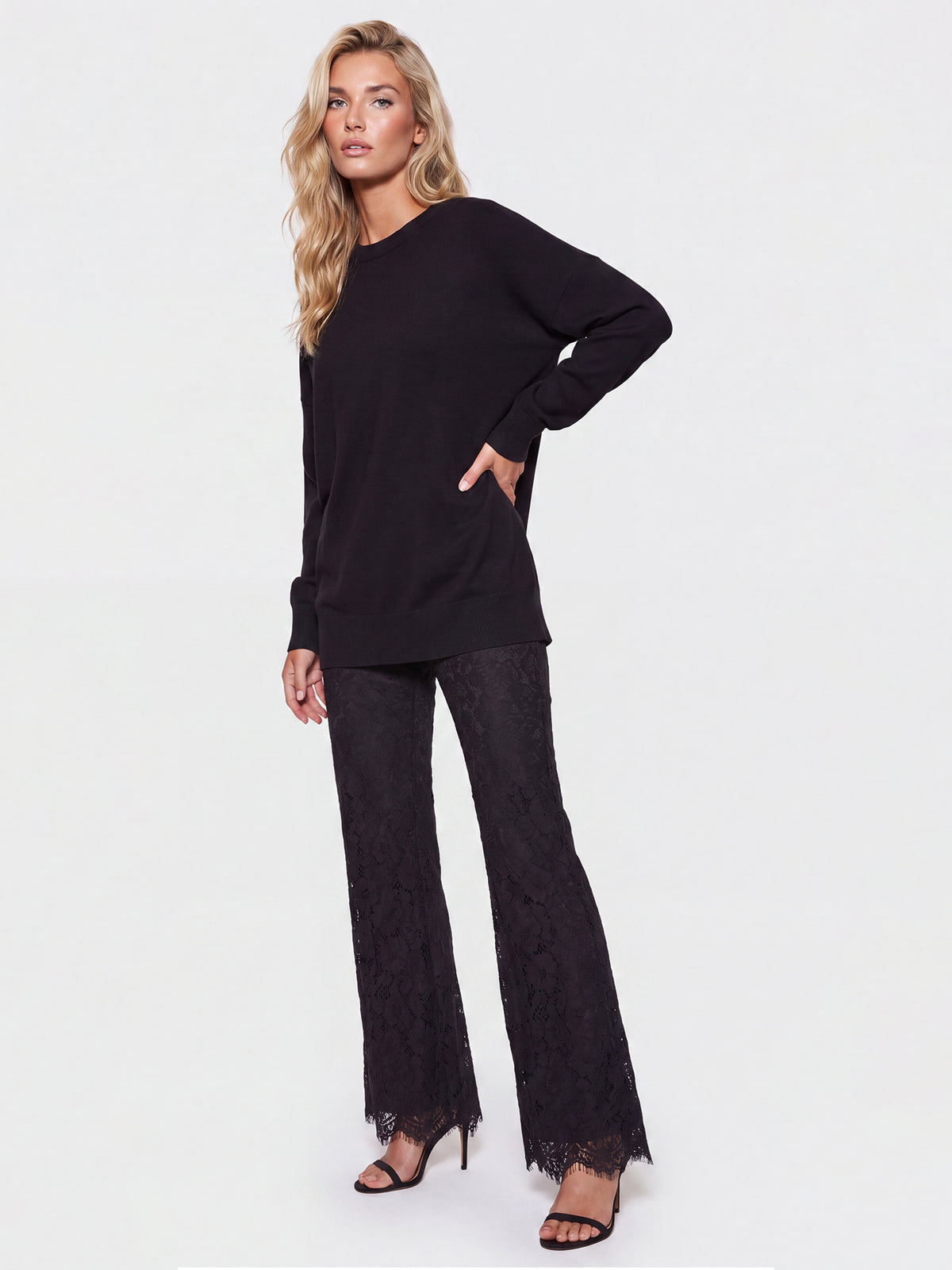 Oversized Pullover aus reiner Merinowolle | schwarz