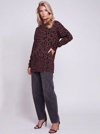 Oversized Pullover aus reiner Merinowolle | braun-schwarz
