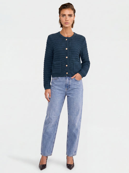 Strickjacke im Chanel-Stil mit Schmuckknöpfen | petrol image 1