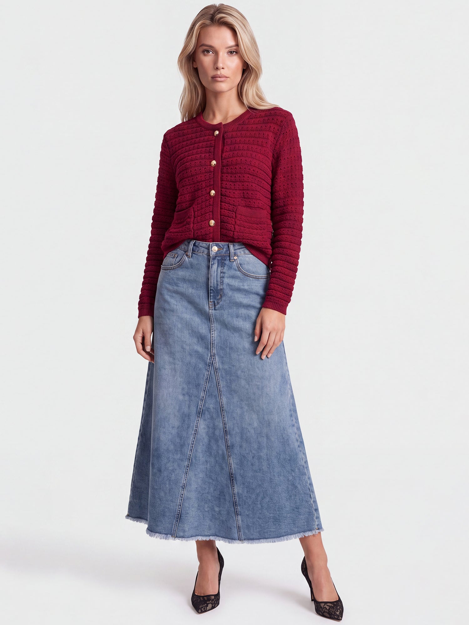 Strickjacke im Chanel-Stil mit Schmuckknöpfen | rot