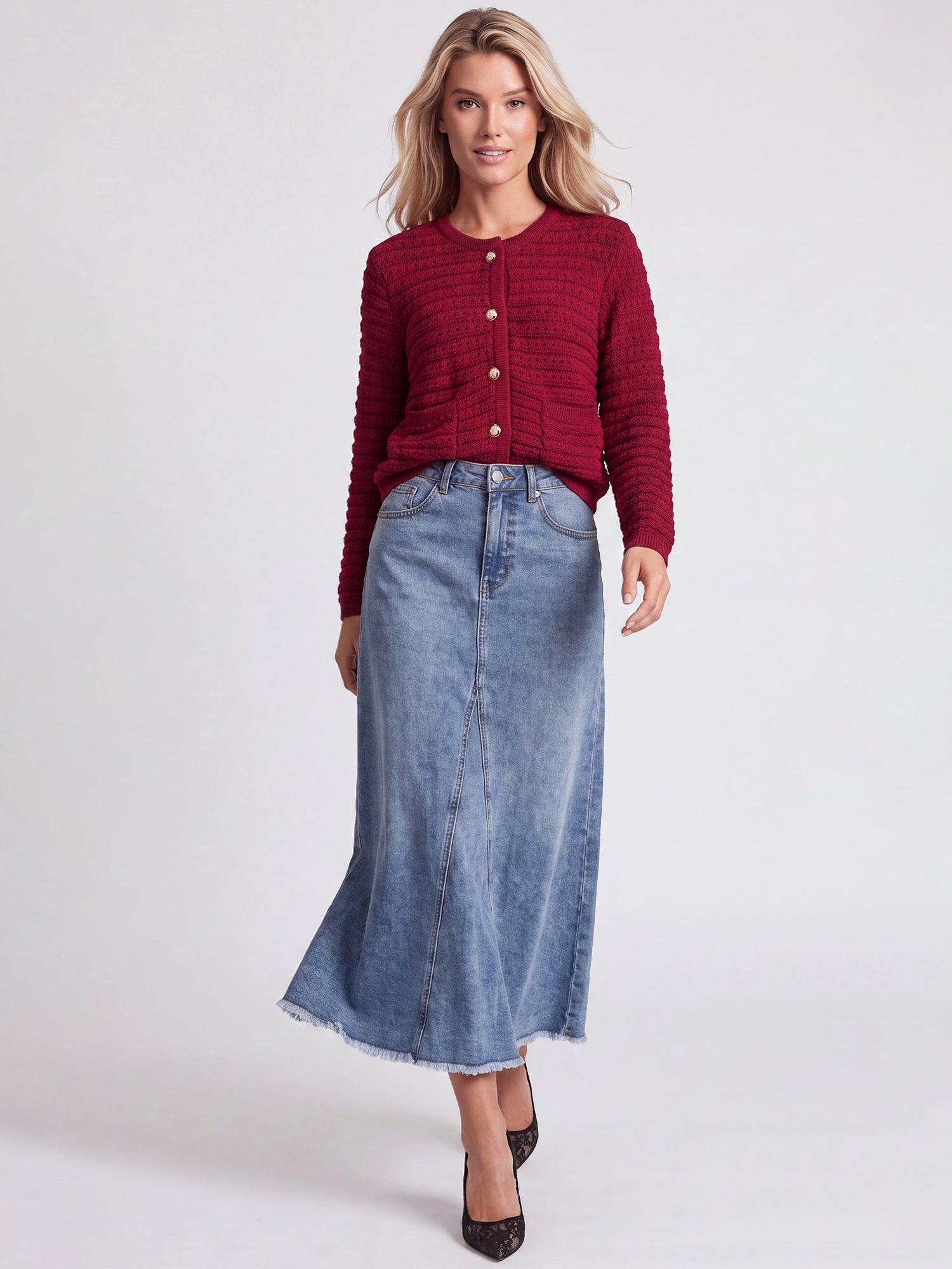 Strickjacke im Chanel-Stil mit Schmuckknöpfen | rot