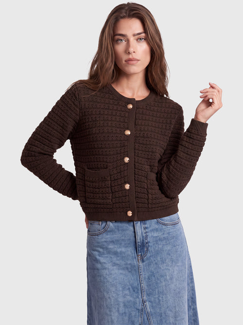 Strickjacke im Chanel-Stil mit Schmuckknöpfen | braun image 1