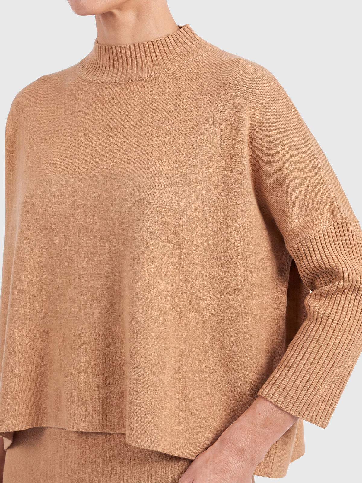 Strickpullover in Cape-Optik mit Kaschmiranteil | camel