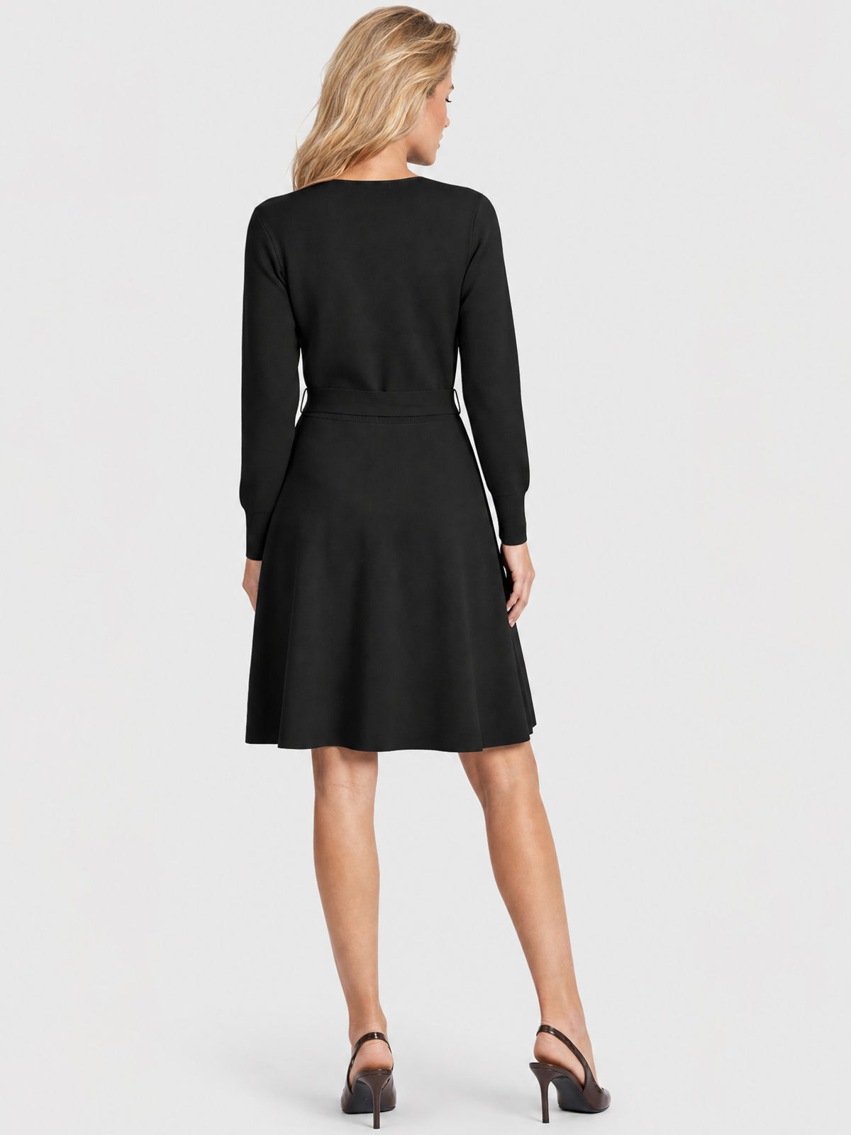 Strickkleid mit Bindegürtel mit Kaschmiranteil | schwarz