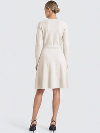 Strickkleid mit Bindegürtel mit Kaschmiranteil | champagner