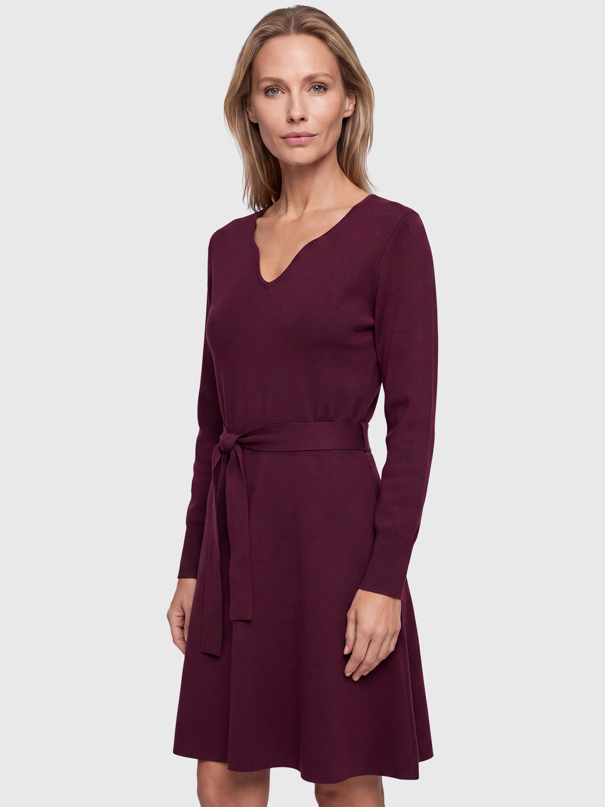 Strickkleid mit Bindegürtel mit Kaschmiranteil | weinrot
