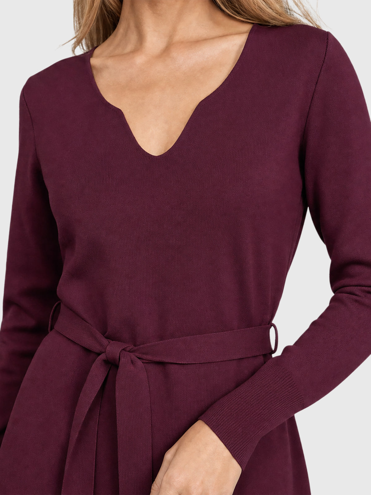 Strickkleid mit Bindegürtel mit Kaschmiranteil | weinrot