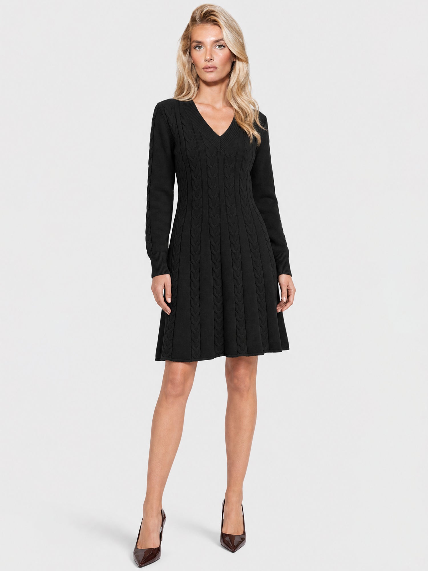 Strickkleid mit Zopfmuster und Kaschmiranteil | schwarz